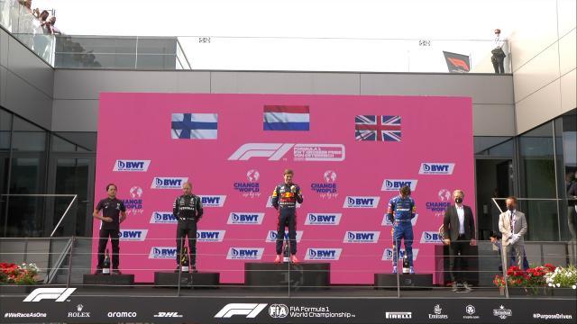 在线体育-维斯塔潘继续统治红牛环 汉密尔顿奥地利收获第四